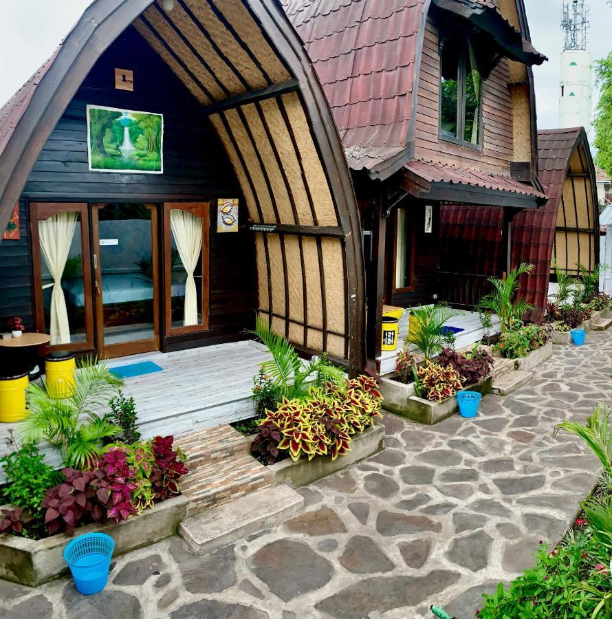 Gili Davidoff Bungalow Гілі-Траванган Екстер'єр фото