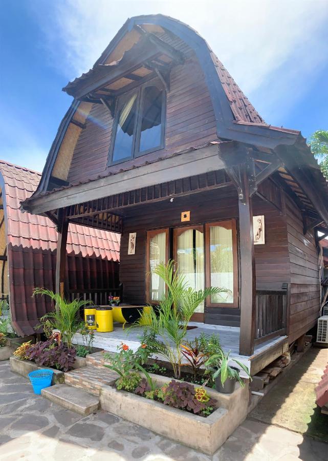 Gili Davidoff Bungalow Гілі-Траванган Екстер'єр фото